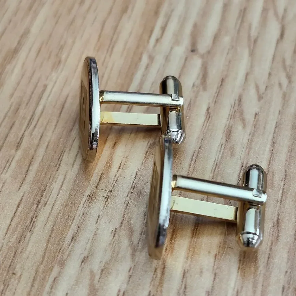 Shields Mens Gold Tone Oval Cufflinks Engraved Geometric Diamond Chain Border